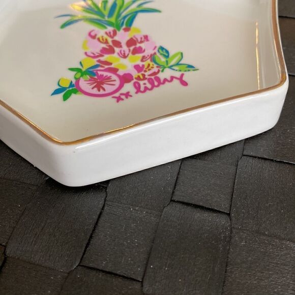Lilly Pulitzer Ceramic Trinket Tray Pineapple Motif Gold Trim - Picture 5 of 8
